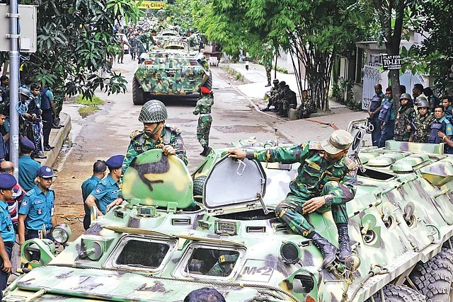 হোলি আর্টিজান হামলা: যে প্রশ্নগুলো তোলা জরুরি