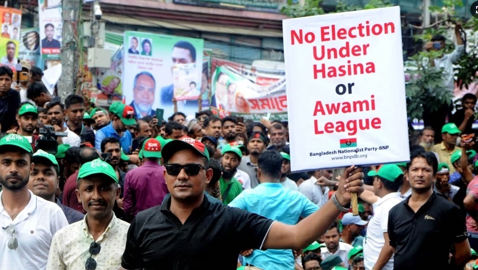 Bangladeshi Police Accused of Conspiring Against Opposition Candidates