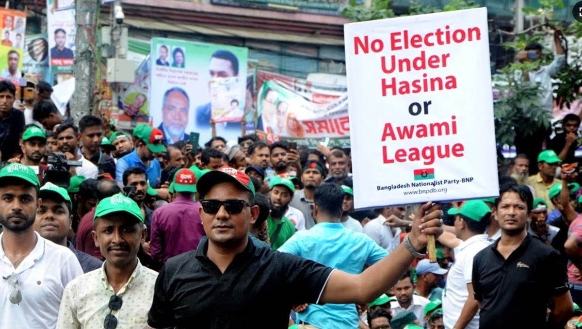 U.S. team seeks to break heated election standoff in Bangladesh