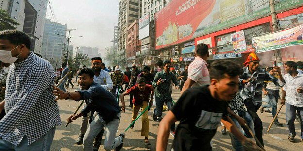 Textil-Arbeiter*innen in Aufruhr