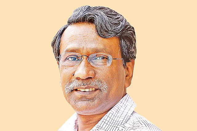 ভারতের নির্বাচন: বিশ্বের গণতন্ত্রকামীরা নিশ্বাস ফেলার সুযোগ পেল