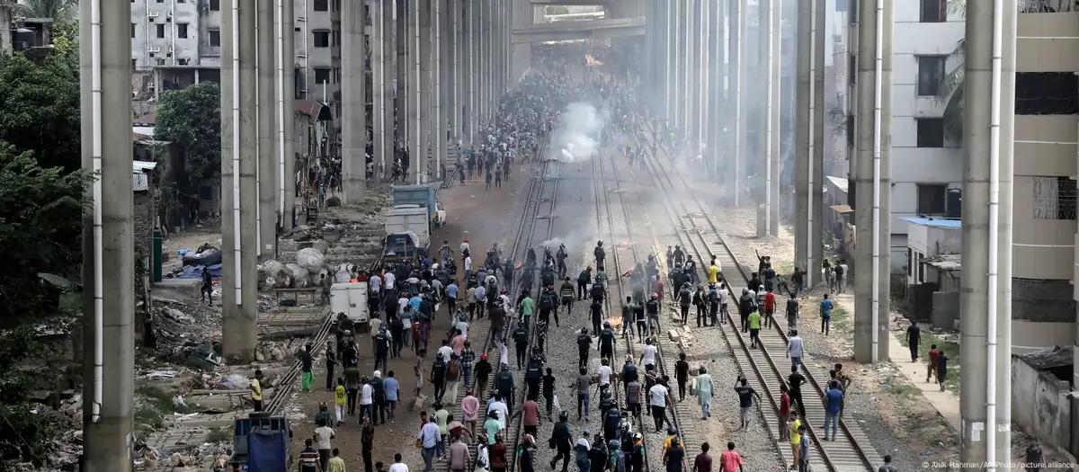 Bangladesh protests: What's next after court cuts quotas? 