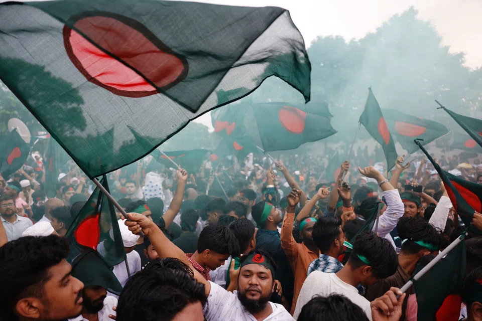 Bangladesh parties sign reform charter, but student and leftist group stays away