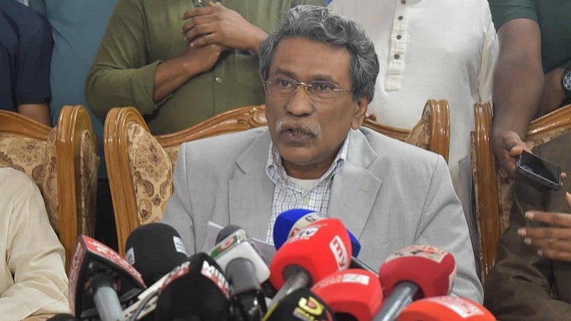 রাজনৈতিক দলগুলোর সাথে আলোচনার অগ্রগতি সন্তোষজনক নয়: অধ্যাপক আলী রীয়াজ 